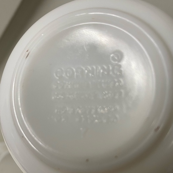 Set of 8 vintage Corning coffee/tea cups Grey Rose pattern - Picture 6 of 8